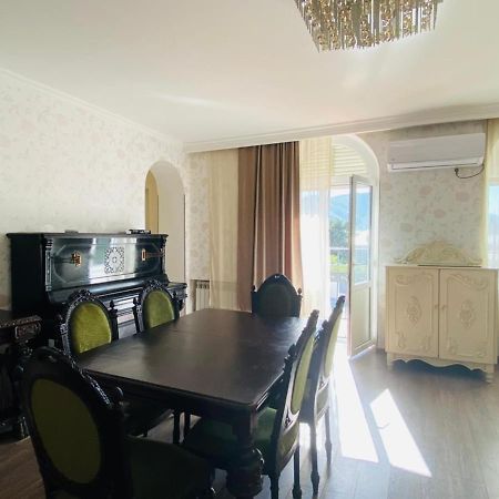 Your Home In Тбилиси Экстерьер фото